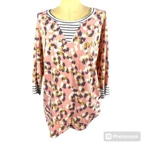 Sew in Love Animal print blouse with strip detailing, 3/4 sleeve Size XL